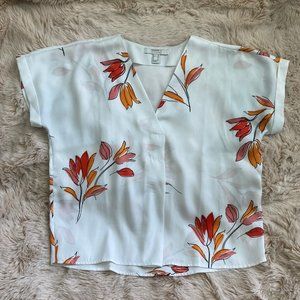 Forever 21 Floral V-neck Top